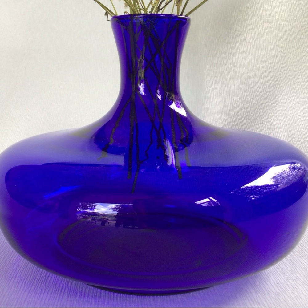 Elegant Blue Glass Vase